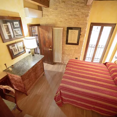Degli Alessandri House Sassoferrato