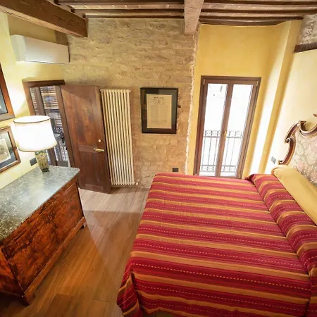 Degli Alessandri House Casa vacanze *