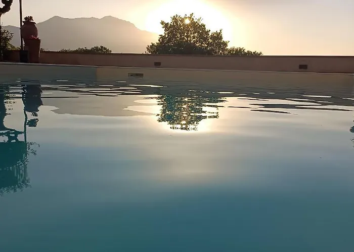 Degli Alessandri House