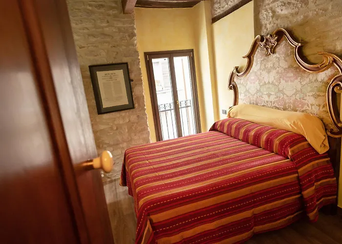 Degli Alessandri House